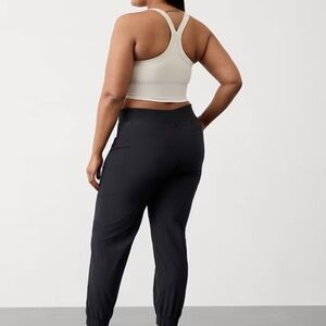 Athleta Brooklyn mid rise Women's Jogger Pants dark navy blue joggers 26 New nwt